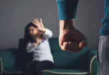 Hogares violentos; mujeres agredidas