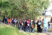 Ayer más de 500 maestros se quedaron sin vacuna en Tampico por atender a los de Altamira