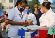 Aplicarán dosis de refuerzo contra COVID-19 al personal de Salud