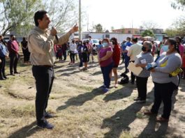 Acompañan dependencias municipales, Sistema DIF y COMAPA, al Presidente en recorrido por colonias
