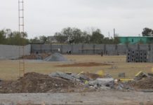 Avance lento en albergue migrante en Los Longoria