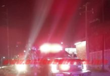Conductor cae a dren desalinizador y vive para contarlo