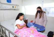 Entrega DIF Reynosa canastillas a bebés