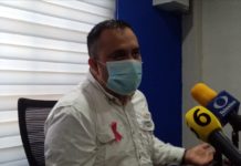 Escasean pruebas COVID en el país