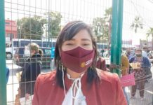 Piden autoridades federales a abuelitos no generar aglomeraciones en puestos de vacunación