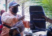 Entrega Diputado apoyos a familias de Miramar