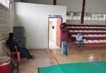 Llegan 3 hombres a refugiarse a la alberca Eduardo Chávez.