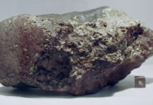 Un nuevo análisis de uno de los meteoritos más antiguos en llegar a la Tierra desde Marte no encuentra evidencia de vida en el planeta rojo