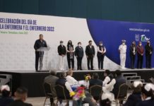 Celebra Gobernador Francisco García Cabeza de Vaca a enfermeras y enfermeros del Sur