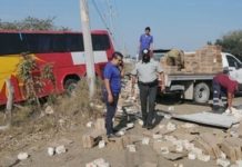 Autobús de turismo “Viajes Cantú” provoca tremendo accidente vial en la Tampico-Altamira