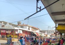 Urge se limpie la calle, pero bodegueros se burlan de la autoridad y de la ciudadanía: Misael Garrido