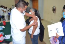 Inicia vacunación de adultos mayores con tercera dosis