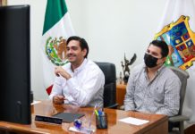 Atienden jóvenes conferencia virtual “ Conecta Con Tu Alcalde”.