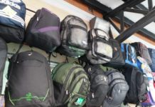Vendedores de mochilas esperan repunte del 50 % en ventas por regreso a clases presenciales