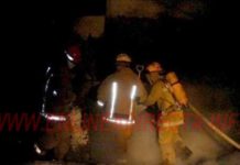 Incendio en vivienda deja dos personas lesionadas y daños materiales