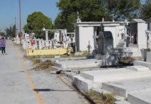 Panteones amplían acceso y horario