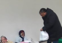 Atiende el Gobierno Municipal a través de Protección Civil y Bomberos a personas vulnerables.