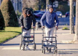 Neurocientíficos suizos desarrollan un sistema de estimulación de la médula espinal que permite a parapléjicos recuperar el movimiento en un día
