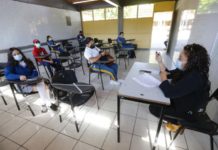 Dan de baja a maestros municipales desde octubre; el municipio ya no les pagó