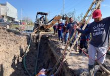 Trabaja COMAPA Reynosa en reparación de línea de Agua