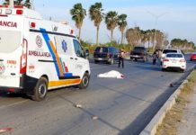 Esperan reclamen cuerpo de motociclista que falleció en accidente vial