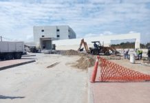 Realizan demolición en obra del nuevo hospital civil.