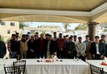Empresarios y priistas del sur se suman a Américo