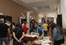 En Tampico Conmemoran el Día del Teatro con Interesante Exposición Colectiva