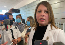 Se molesta diputada porque la expulsan de Morena