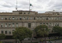 AMLO rechaza dar ‘línea’ en desafuero de Cabeza de Vaca