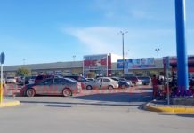 Va a centro comercial y le roban su unidad