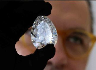 Exponen en Dubái diamante blanco gigante; luego será subastado