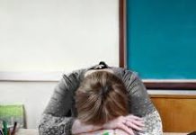 Maestros reciben apoyo socioemocional ante el regreso a clases