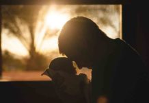 Los hombres también sufren depresión postparto: estos son sus principales síntomas