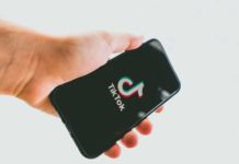 Tik Tok suspende emisiones en Rusia por nueva ley de Putin