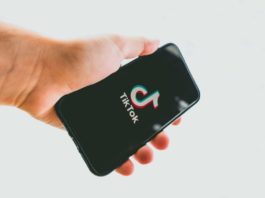 Tik Tok suspende emisiones en Rusia por nueva ley de Putin