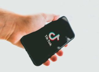 Tik Tok suspende emisiones en Rusia por nueva ley de Putin