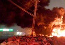 Arde otra vez tiradero de llantas y vivienda