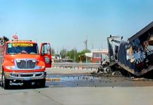 Transportistas exigen a AMLO y a Cabeza de Vaca intervengan problemática en Aduanas