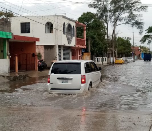Lluvias tienen a Matamoros bajo el agua