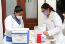 Aplican Vacuna AntiCovid en las Oficinas del Sistema DIF Tampico