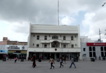 Regresan empleados municipales a trabajar