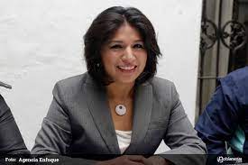 Roxana Luna Porquillo