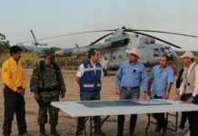 Supervisa Gobernador Cabeza de Vaca tareas para sofocar el incendio en El Cielo.