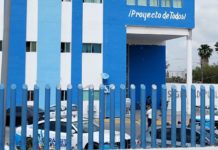 Arrestan a sujeto por alterar el orden en centro comercial