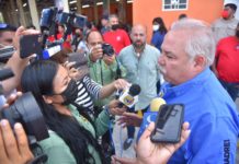 Presenta Truko propuestas y hace compromisos con miles de obreros y jornaleros