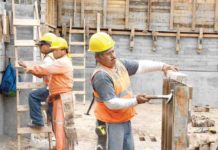 Se paga el triple a quien labore el Día del Trabajo