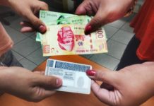 Leen la cartilla electoral a servidores públicos