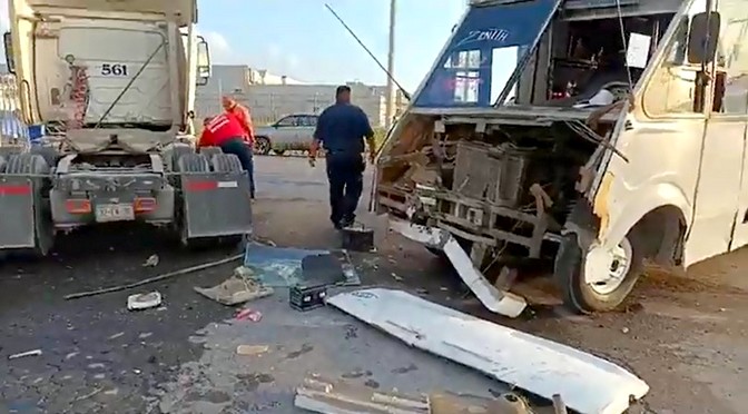 Accidentes viales dejan daños