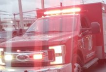 Bomberos acuden a conato de incendio en negocio